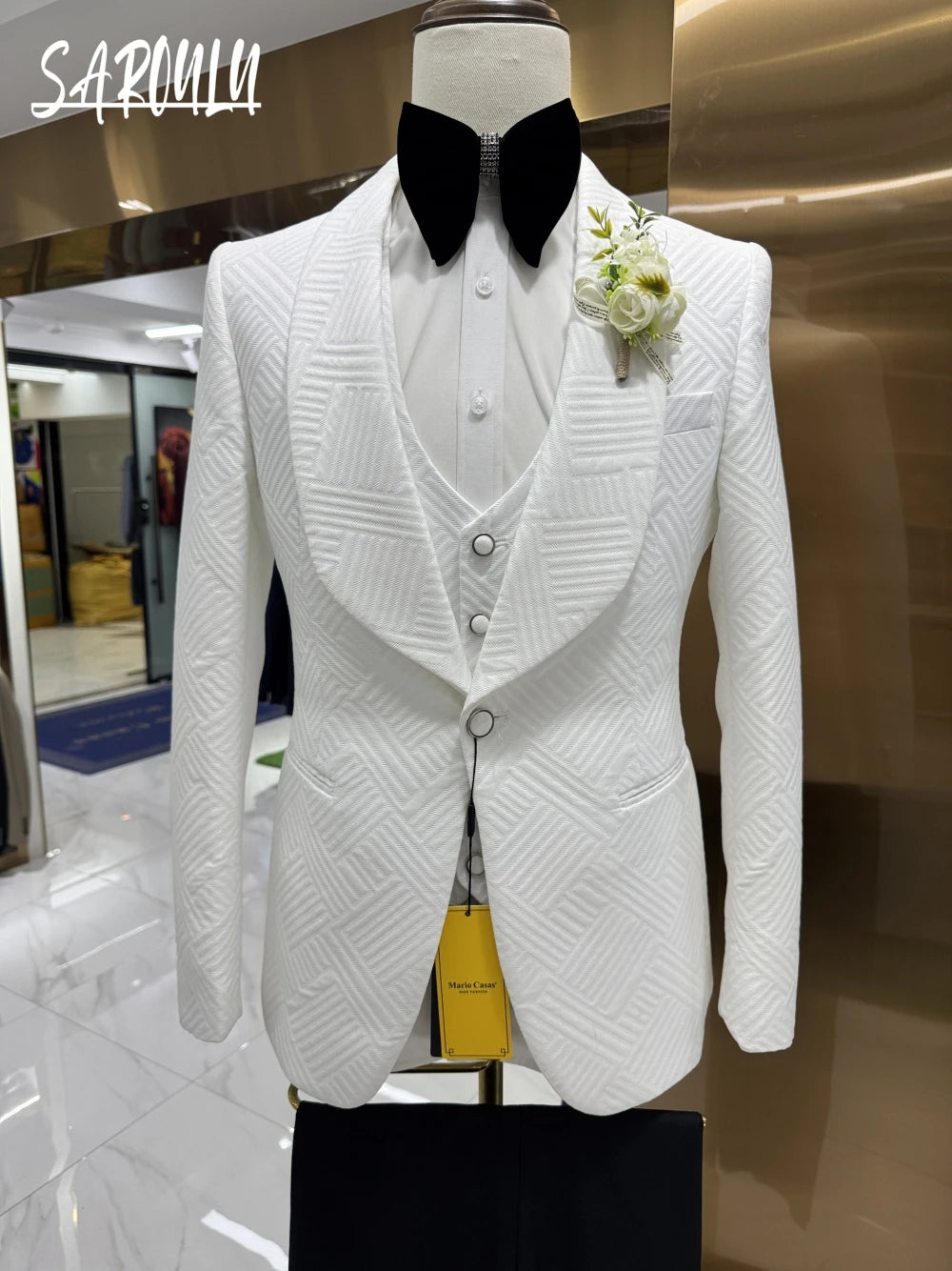 Patterned Elegant White Man Suit Jacket Vest Pants Fashionable 3-pieces Shawl Lapel Groom Wear Modern Customized Chic Set